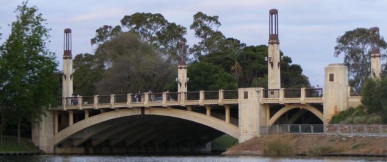 Adelaide_city_bridge.jpg